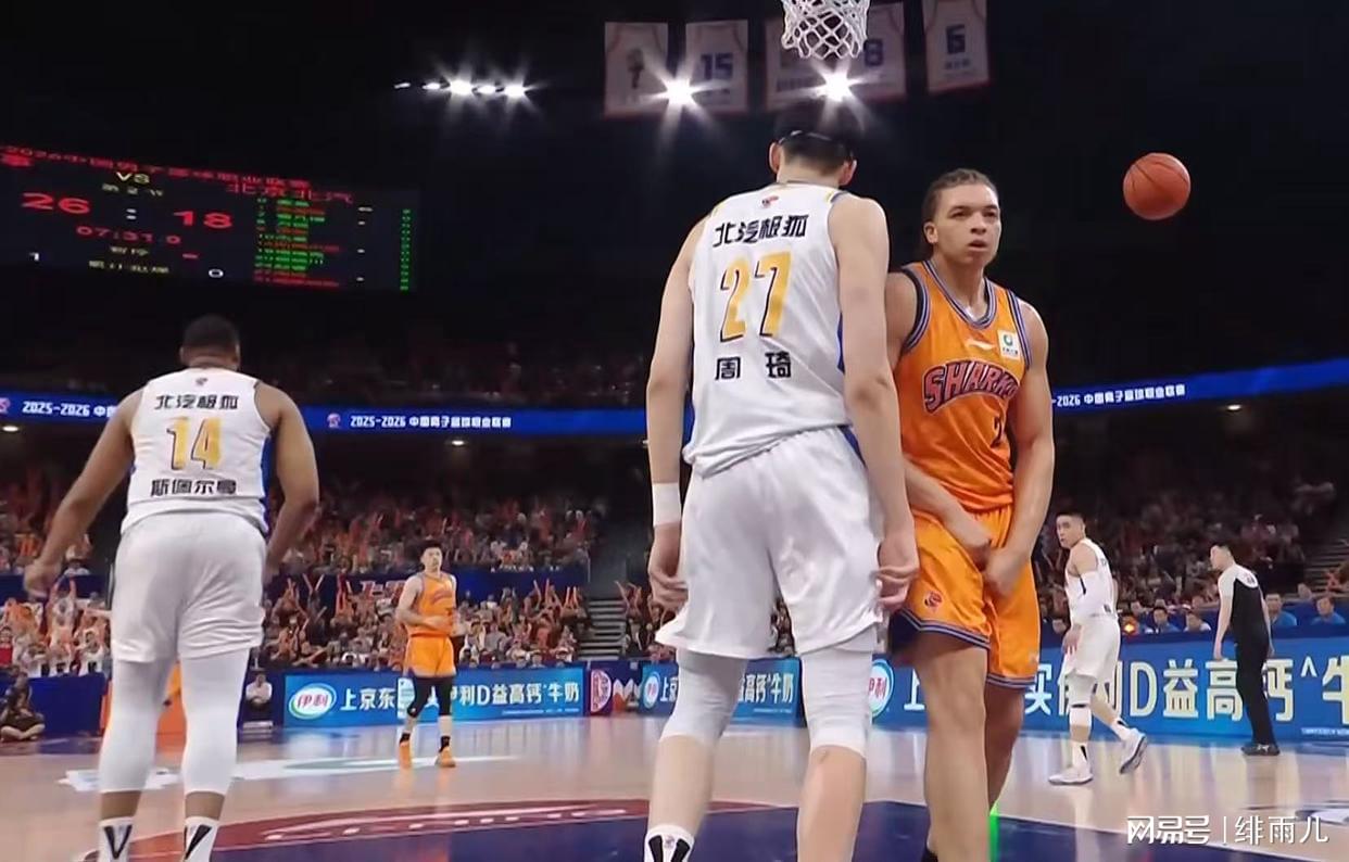 米兰体育樊振东亮相杜塞尔多夫