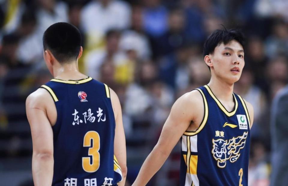 尼克斯夺冠庆典狂欢,NBA史上最大客场派对