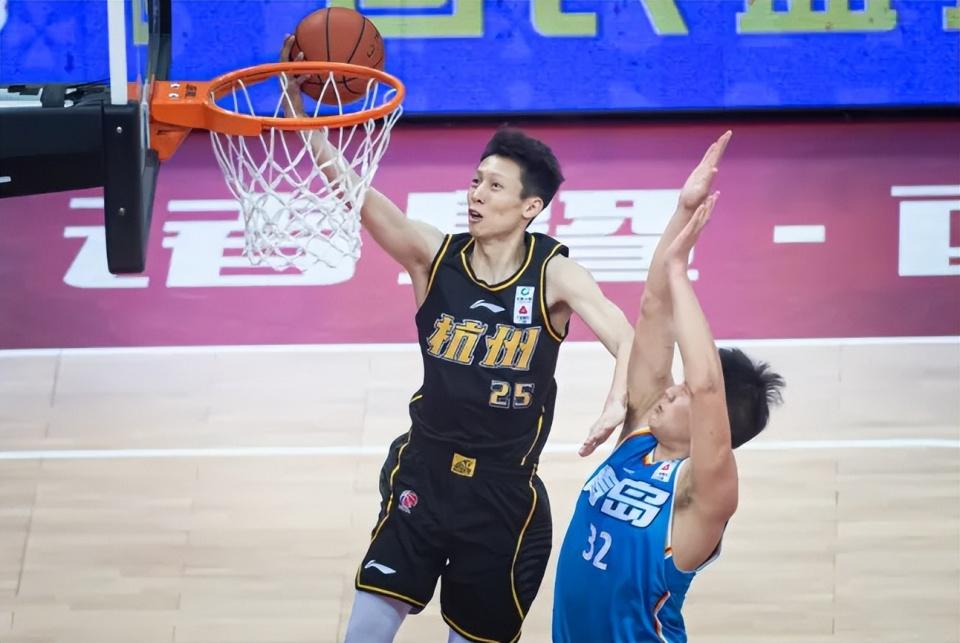 雄鹿10号签怎么选?选秀专家划出两梯队