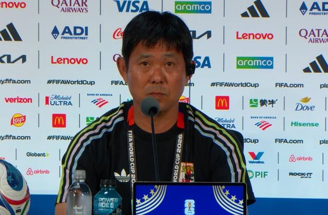米兰体育老鹰1年1400万美元留住澳洲中锋,他们也是付出了不小的代价?