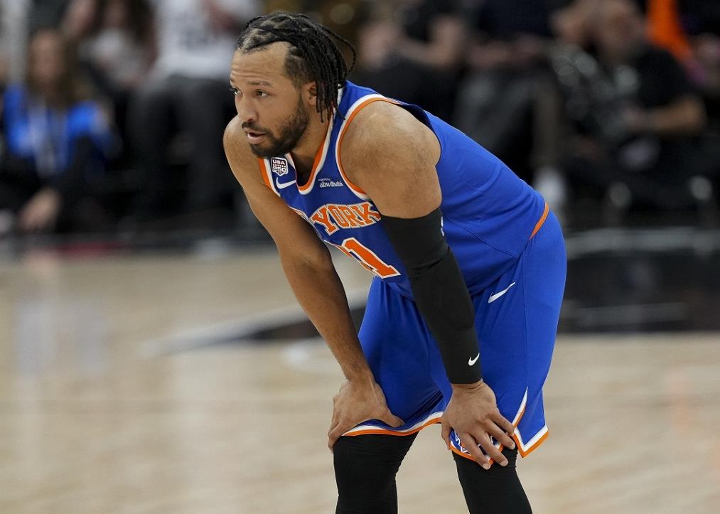 米兰体育绝妙,湖人队新阵容被NBA评论员比尔·西蒙斯起绰号“Snowtime”