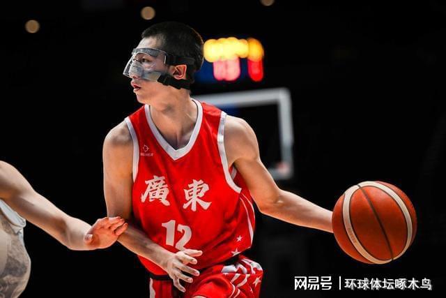 米兰体育马刺计划休赛期追求阿隆·戈登