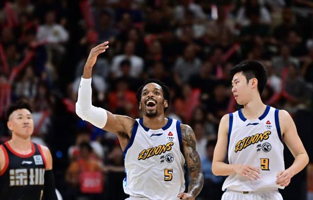 流弊!有望代表国王!中国后卫二次挑战NBA
