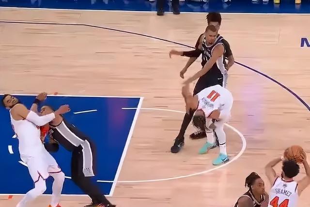 好莱坞女星观战NBA总决G5引热议