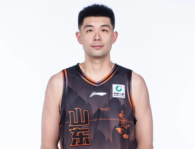 Shams：除斯普利特外 公牛还面试了森林狼助教诺里等三人