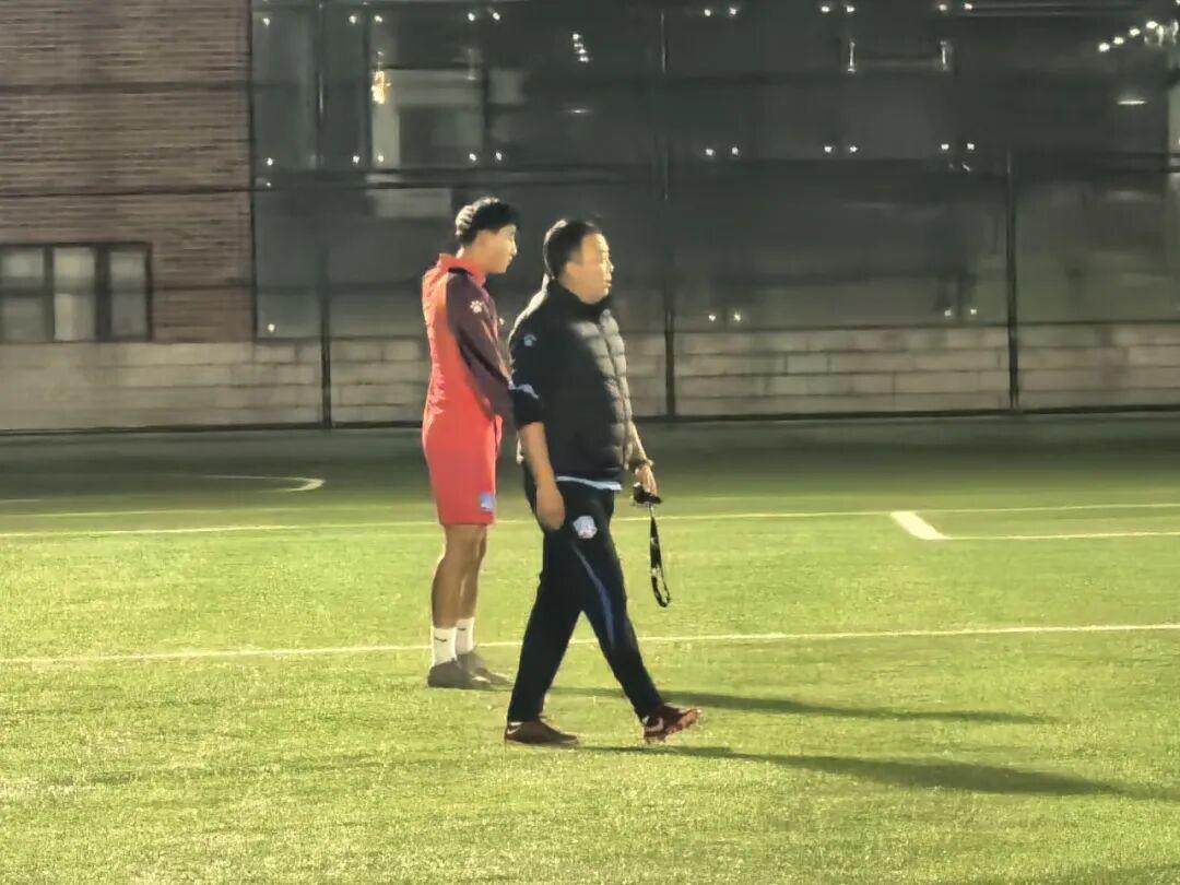 鹈鹕愿听特雷·墨菲交易报价